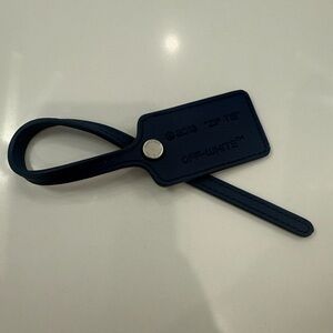Black on Black OFF-WHITE ZIPTIE DECORATION
